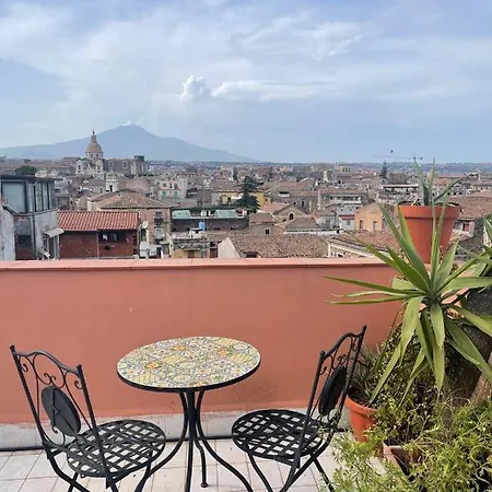 Gæstehus Follow The Sun - Rooftop Terrace Catania